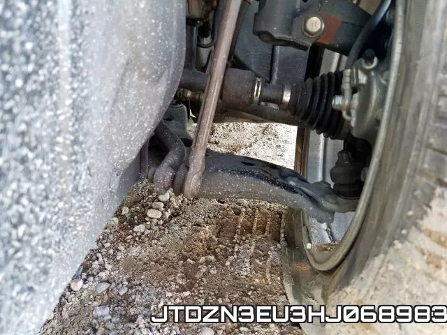 JTDZN3EU3HJ068983 фото 10