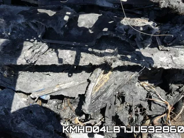 KMHD04LB7JU532860 фото 8