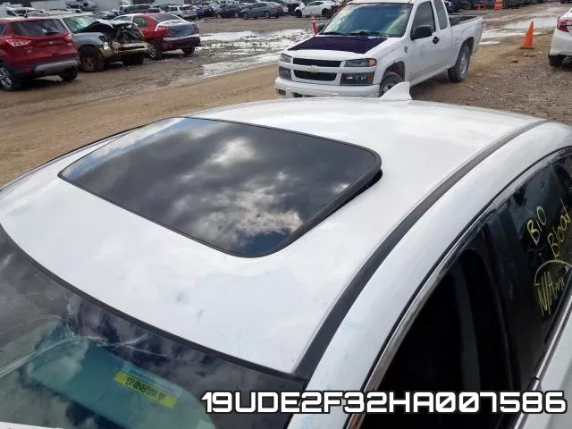 19UDE2F32HA007586 фото 10