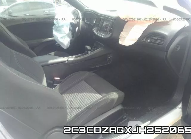2C3CDZAGXJH252065 фото 6