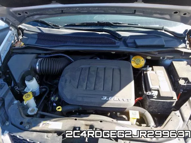 2C4RDGEG2JR299637 фото 8