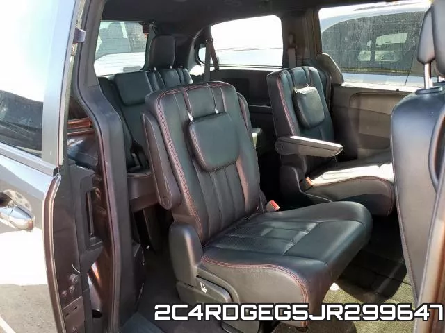 2C4RDGEG5JR299647 фото 7