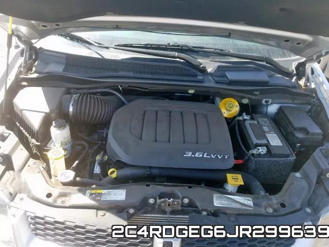 2C4RDGEG6JR299639 фото 8