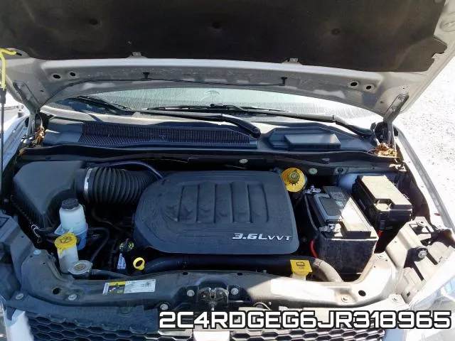 2C4RDGEG6JR318965 фото 8