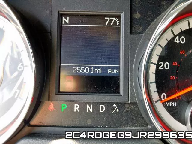 2C4RDGEG9JR299635 фото 9