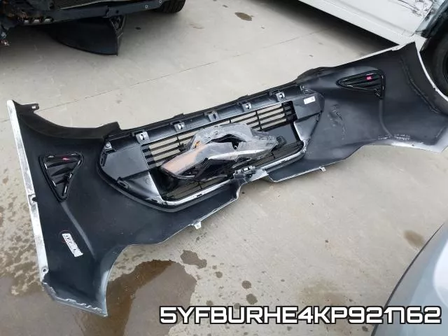 5YFBURHE4KP921762 фото 10
