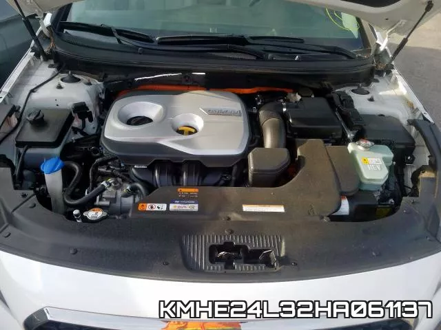KMHE24L32HA061137 фото 8