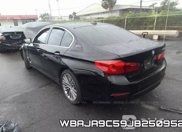 WBAJA9C59JB250952 фото 4