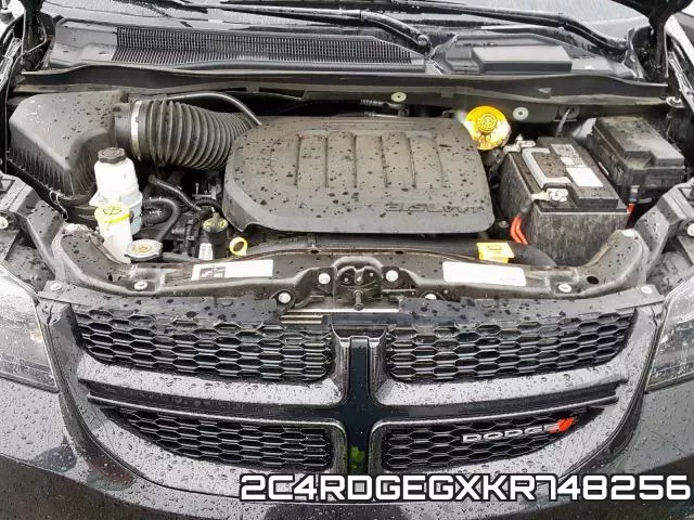 2C4RDGEGXKR748256 фото 8