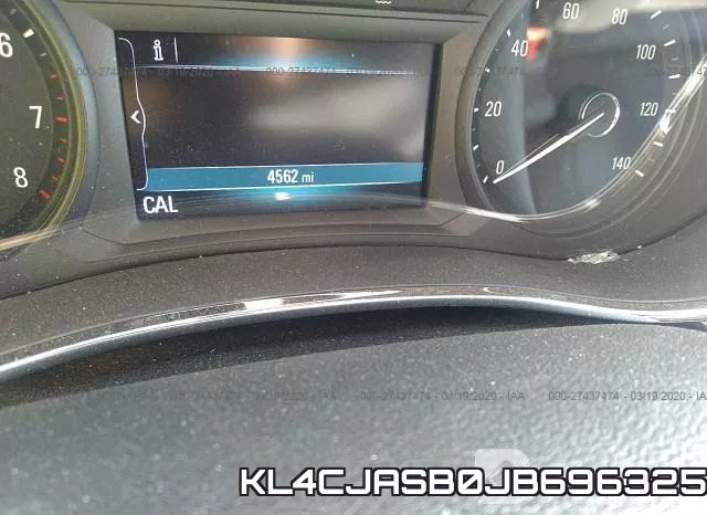 KL4CJASB0JB696325 фото 8