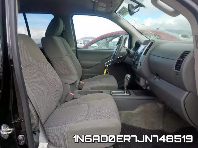 1N6AD0ER7JN748519 фото 6