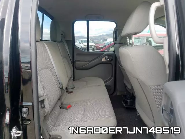 1N6AD0ER7JN748519 фото 7