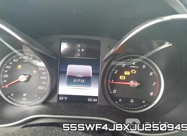 55SWF4JBXJU250945 фото 8