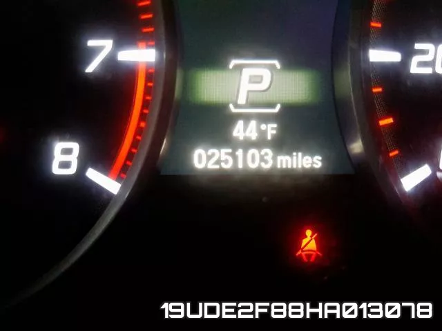 19UDE2F88HA013078 фото 9