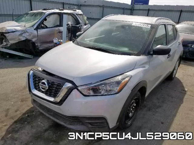 3N1CP5CU4JL529060 фото 3