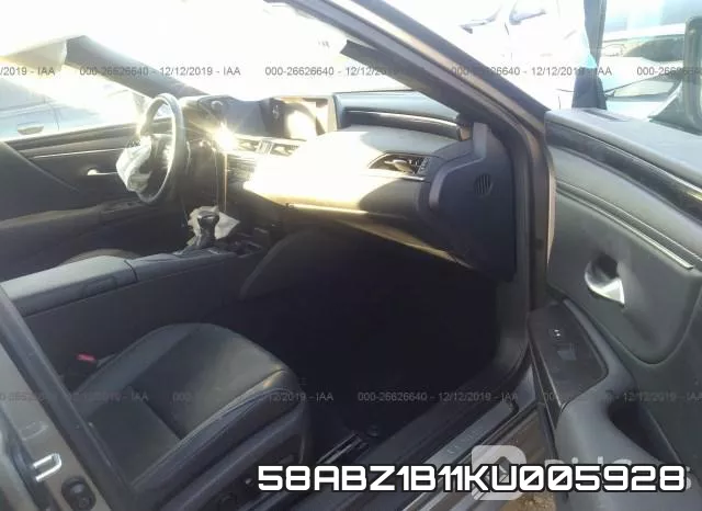 58ABZ1B11KU005928 фото 6
