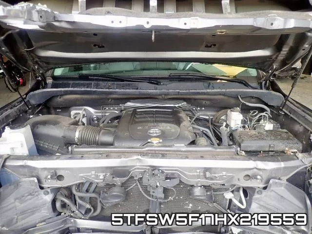 5TFSW5F17HX219559 фото 8