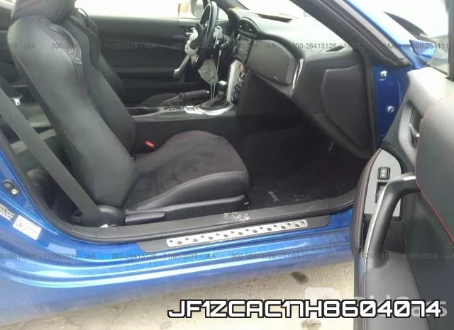 JF1ZCAC17H8604074 фото 6