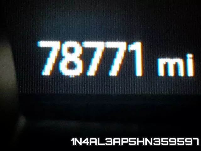 1N4AL3AP5HN359597 фото 9