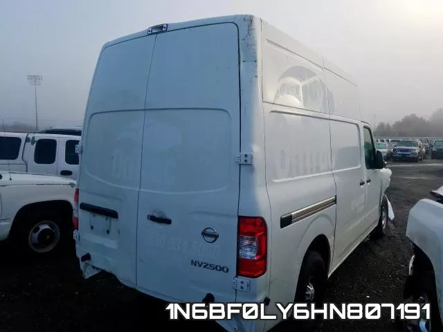 1N6BF0LY6HN807191 фото 5