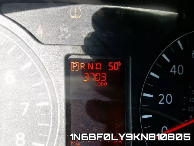 1N6BF0LY9KN810805 фото 9
