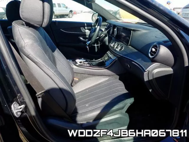 WDDZF4JB6HA067811 фото 6