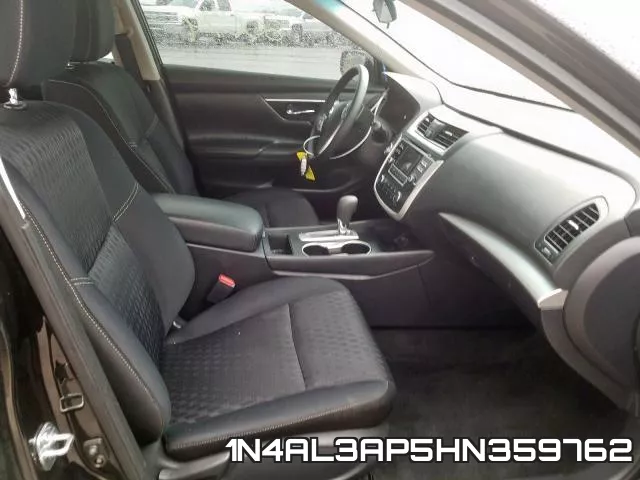 1N4AL3AP5HN359762 фото 6