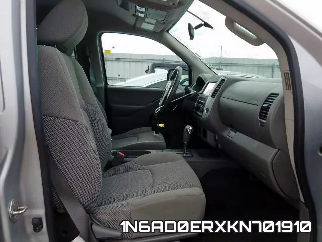 1N6AD0ERXKN701910 фото 6