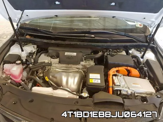 4T1BD1EB8JU064127 фото 8