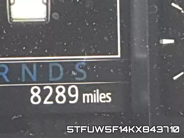 5TFUW5F14KX843710 фото 9