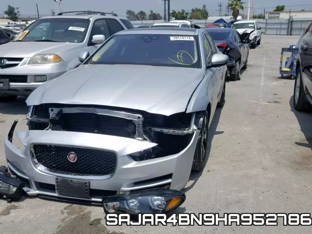 SAJAR4BN9HA952786 фото 3