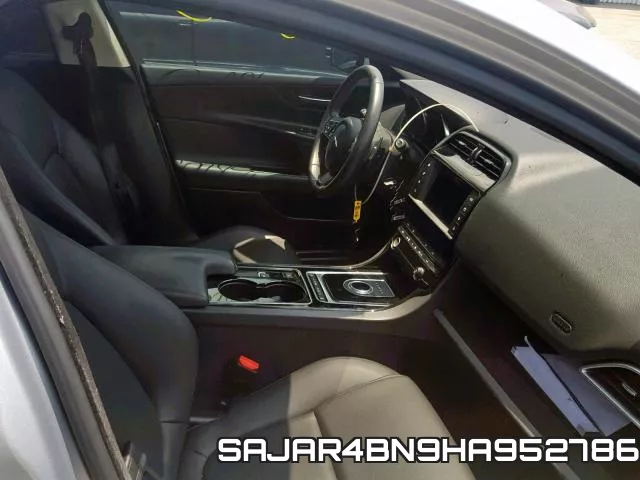 SAJAR4BN9HA952786 фото 6