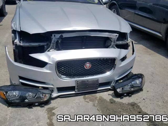 SAJAR4BN9HA952786 фото 10