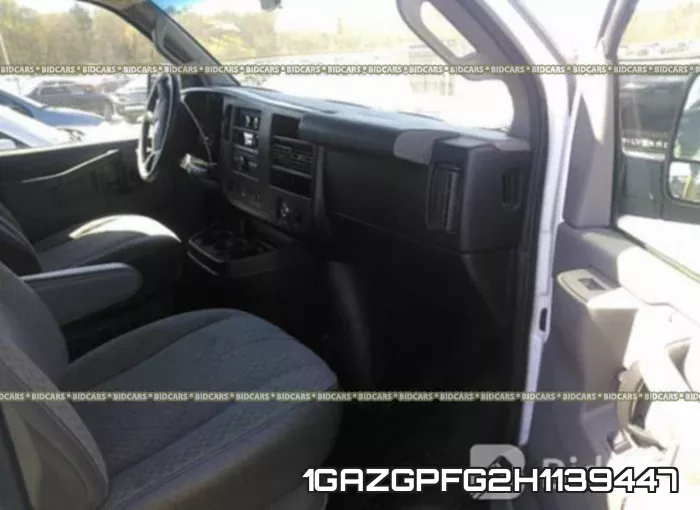 1GAZGPFG2H1139447 фото 6