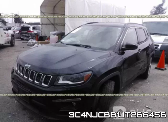 3C4NJCBB1JT266456 фото 3
