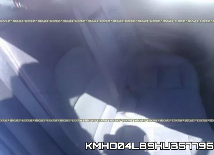 KMHD04LB9HU357795 фото 9