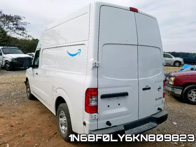 1N6BF0LY6KN809823 фото 4