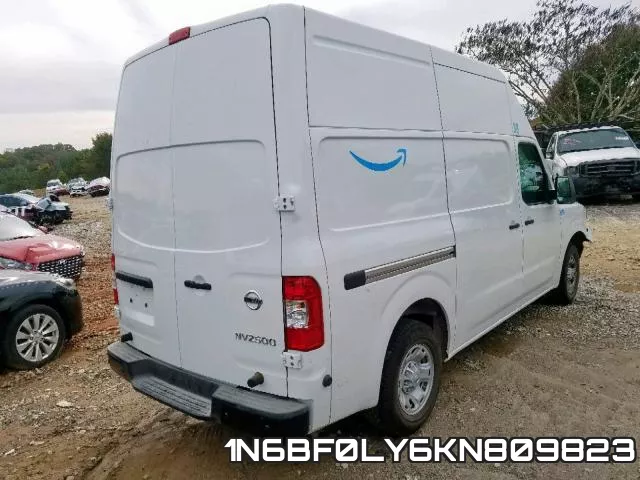 1N6BF0LY6KN809823 фото 5