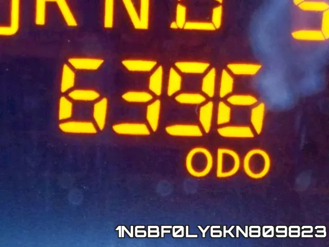 1N6BF0LY6KN809823 фото 9