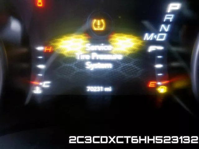 2C3CDXCT6HH523132 фото 9