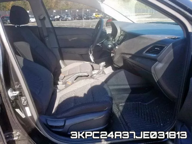 3KPC24A37JE031813 фото 6
