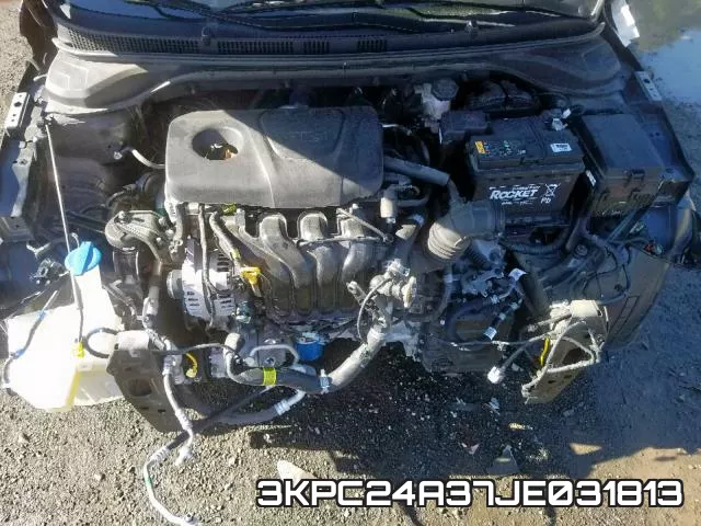 3KPC24A37JE031813 фото 8
