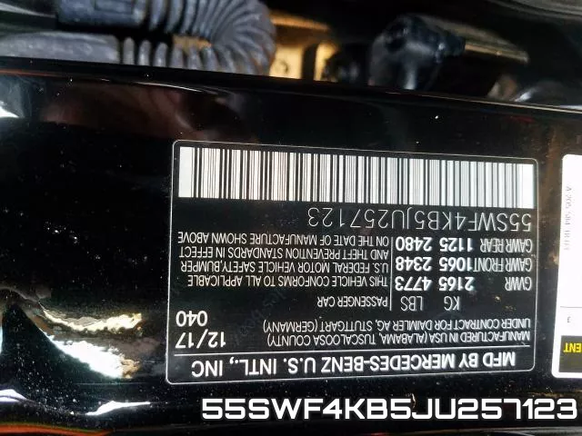 55SWF4KB5JU257123 фото 2