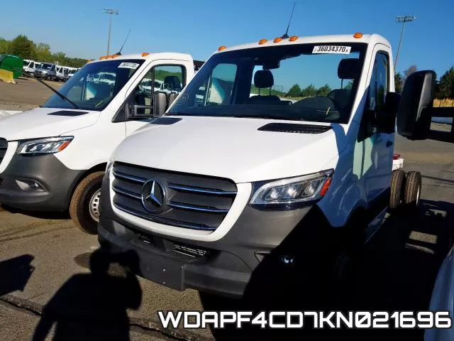 WDAPF4CD7KN021696 фото 3