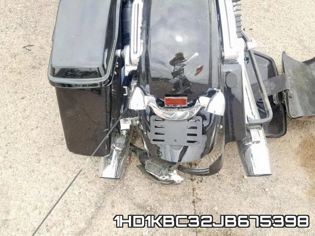 1HD1KBC32JB675398 фото 10