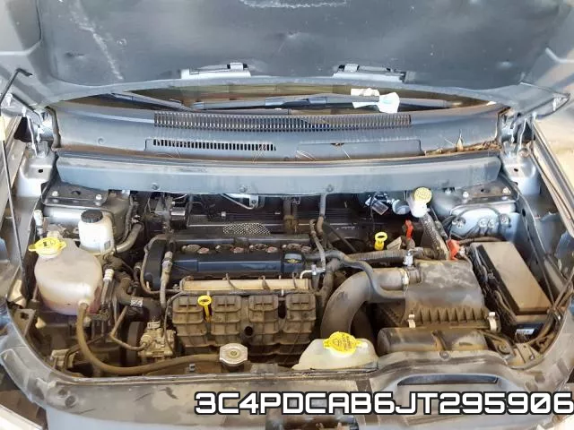 3C4PDCAB6JT295906 фото 8