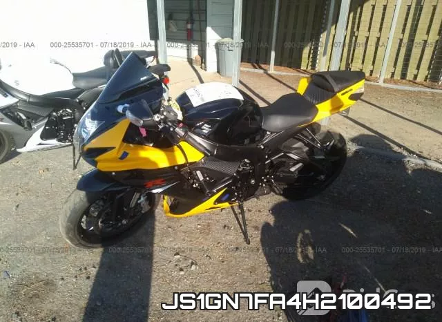 JS1GN7FA4H2100492 фото 3