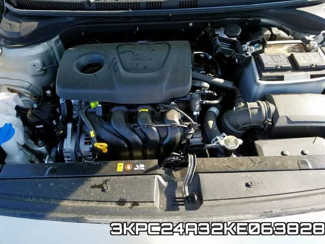 3KPC24A32KE063828 фото 8