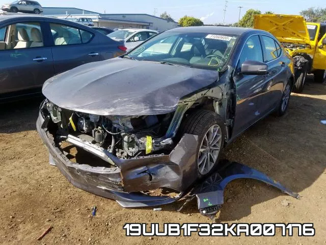 19UUB1F32KA007176 фото 3
