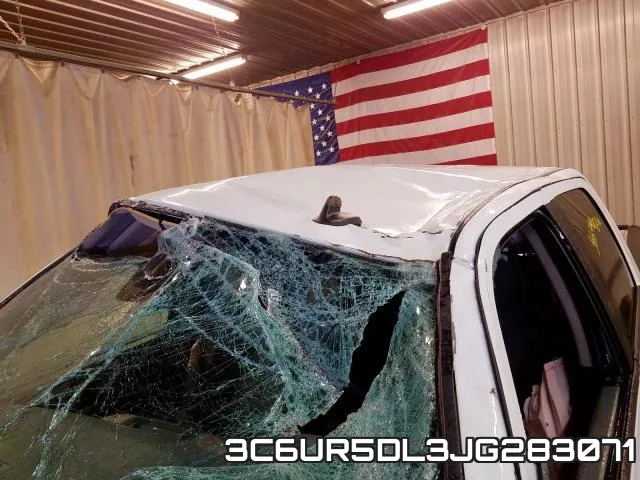 3C6UR5DL3JG283071 фото 10